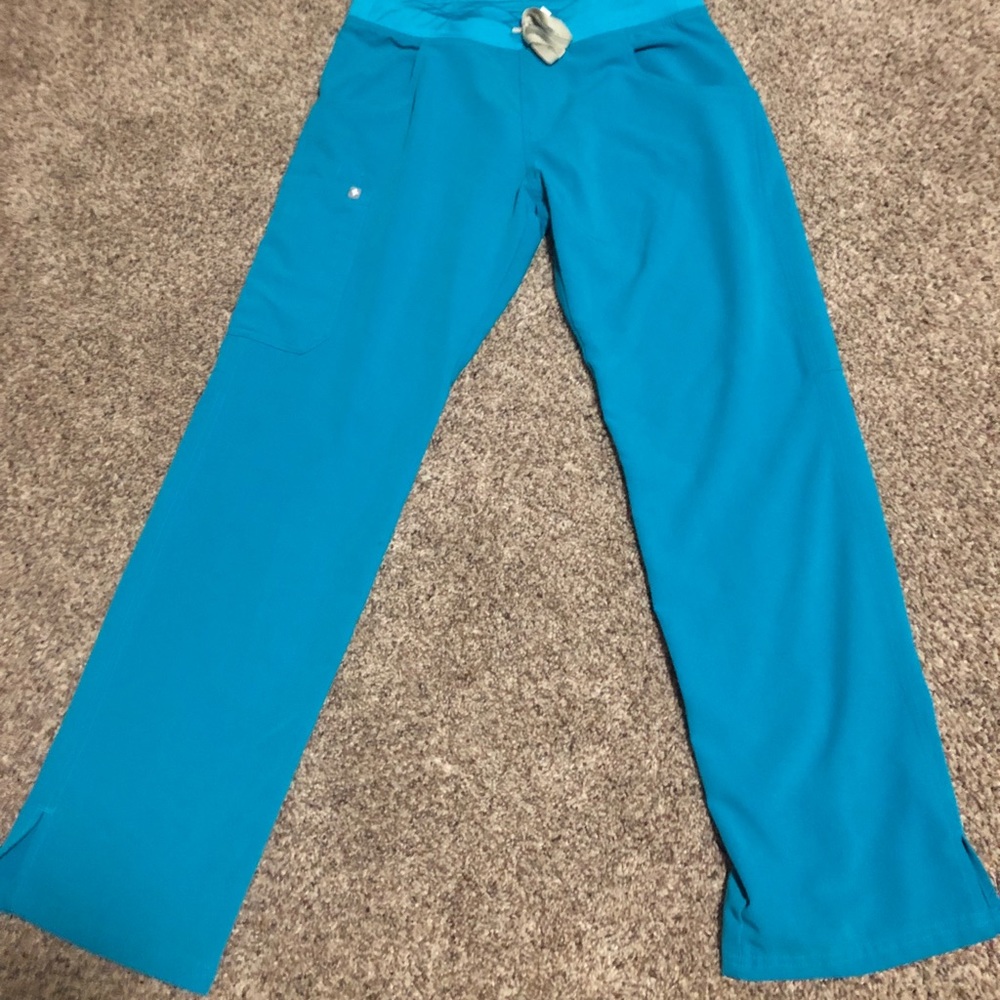 Figs Kade Cargo Pant